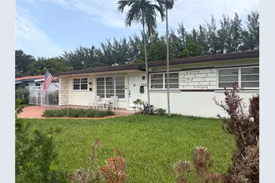 1051 W 47th St #1051, Hialeah, FL 33012 - Photo 2