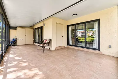 16273 Laurel Dr #7, Weston, FL 33326 - Photo 14