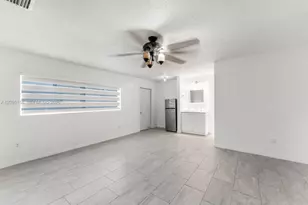 1661 N Goldeneye Ln, Homestead, FL 33035 - Photo 16