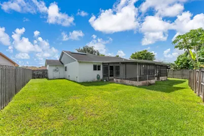 1661 N Goldeneye Ln, Homestead, FL 33035 - Photo 26