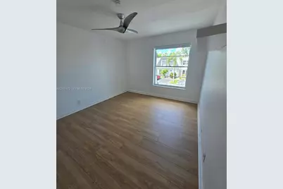 926 NE 27th Ave #926, Hallandale Beach, FL 33009 - Photo 16