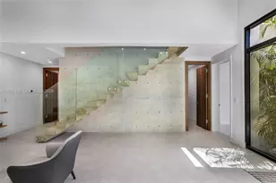 569 NW 44th St, Miami, FL 33127 - Photo 36
