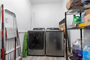 1655 NE 115th St, Miami, FL 33181 - Photo 10