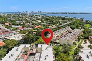 1655 NE 115th St, Miami, FL 33181 - Photo 16