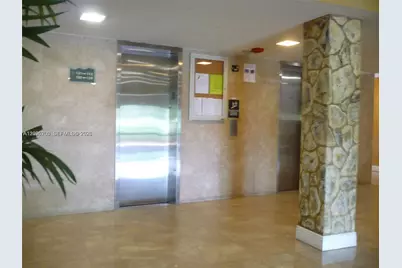 1800 Sans Souci Blvd #316, North Miami, FL 33181 - Photo 8