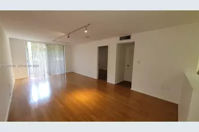 1800 Sans Souci Blvd #316, North Miami, FL 33181 - Photo 16