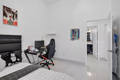19367 NW 23rd St, Pembroke Pines, FL 33029 - Photo 22
