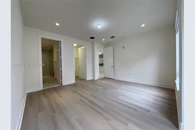10225 NW 63rd Ter #103, Doral, FL 33178 - Photo 14