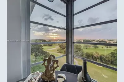 2661 S Course Dr #804, Pompano Beach, FL 33069 - Photo 6