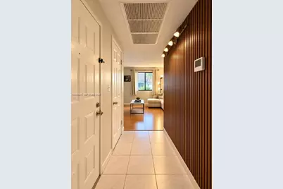 3206 Coral Lake Dr #3206, Coral Springs, FL 33065 - Photo 2