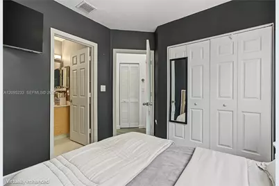 5657 NW 113th Ave, Doral, FL 33178 - Photo 16