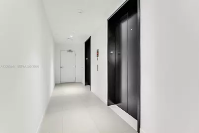 1400 Biscayne Blvd #602, Miami, FL 33132 - Photo 8