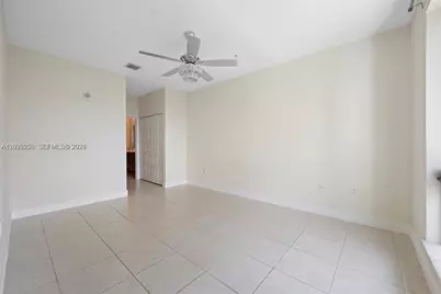 8301 NW 41st St #B-401, Doral, FL 33166 - Photo 4