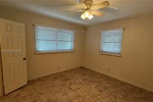 2400 SW 42nd Ave, Fort Lauderdale, FL 33317 - Photo 6