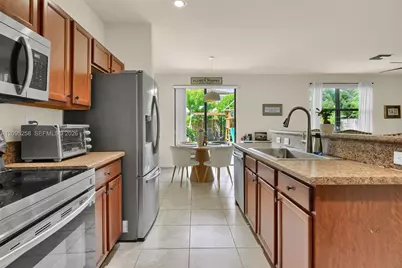 122 NE 27th Ave, Homestead, FL 33033 - Photo 28