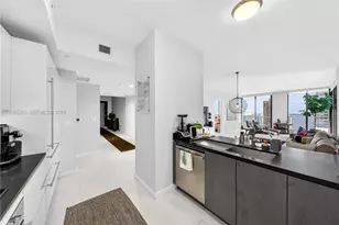 1010 Brickell Ave, Miami, FL 33131 - Photo 8