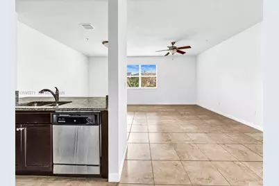134 SE 28th Ter #20, Homestead, FL 33033 - Photo 10