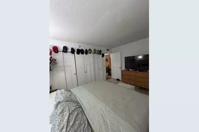 1100 NE 1st Ct #104, Hallandale Beach, FL 33009 - Photo 8