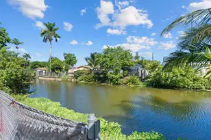 1001 SW 4th Terrace, Hallandale Beach, FL 33009 - Photo 4