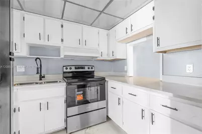 2050 NE 39th St #W112, Lighthouse Point, FL 33064 - Photo 20