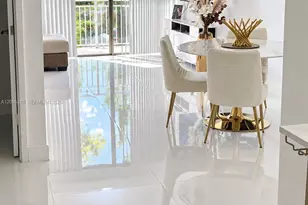 9371 Fontainebleau Blvd, Miami, FL 33172 - Photo 4