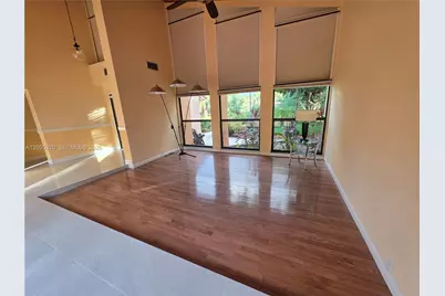 10204 SW 96th Ct, Miami, FL 33176 - Photo 12