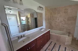 10204 SW 96th Ct, Miami, FL 33176 - Photo 36