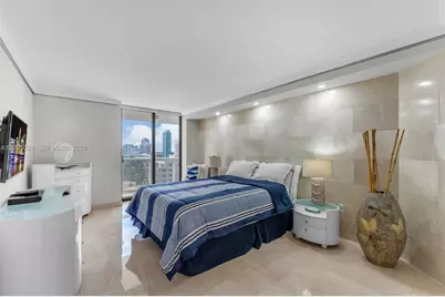 6423 Collins Ave #901, Miami Beach, FL 33141 - Photo 18