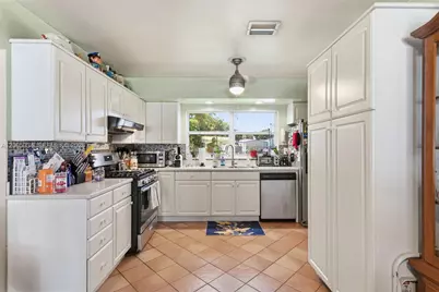 9971 SW 197th St, Cutler Bay, FL 33157 - Photo 6