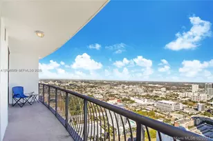 1750 N Bayshore Dr, Miami, FL 33132 - Photo 4