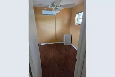 1957 NE 177th St #1, North Miami Beach, FL 33162 - Photo 10