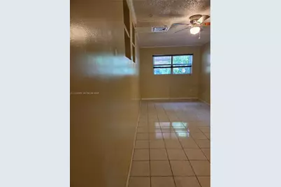 1957 NE 177th St #1, North Miami Beach, FL 33162 - Photo 16