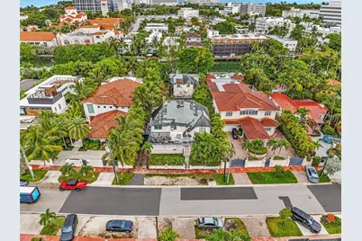 3746 Chase Ave, Miami Beach, FL 33140 - Photo 1