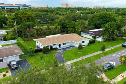 8820 SW 85th St, Miami, FL 33173 - Photo 42