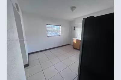 1995 NE 167th St #1, North Miami Beach, FL 33162 - Photo 4