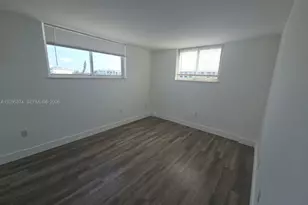 8101 Crespi Blvd, Miami Beach, FL 33141 - Photo 12