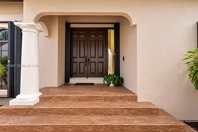 718 Deer Creek Via Verona, Deerfield Beach, FL 33442 - Photo 4