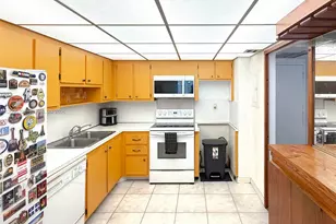 1865 Brickell Ave, Miami, FL 33129 - Photo 10