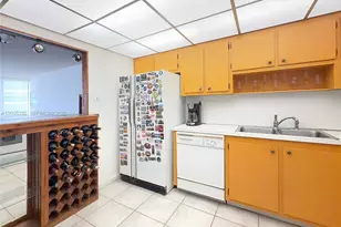 1865 Brickell Ave, Miami, FL 33129 - Photo 12