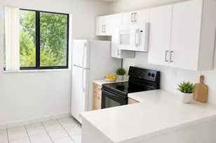 2710 W 60th Pl, Hialeah, FL 33016 - Photo 1