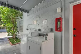 2623 NW 24th St, Miami, FL 33142 - Photo 18