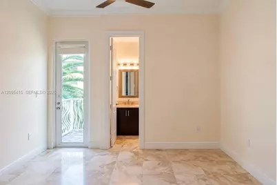 3870 NE 168th St #2, North Miami Beach, FL 33160 - Photo 28