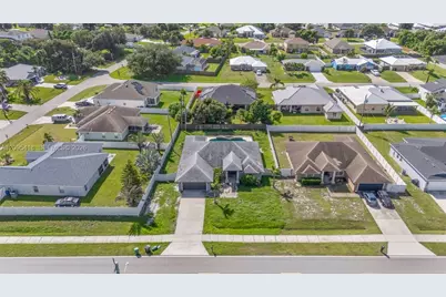 912 SW Paar Dr, Port Saint Lucie, FL 34953 - Photo 20