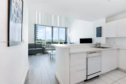 5445 Collins Ave #BAY12, Miami Beach, FL 33140 - Photo 2