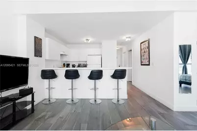 5445 Collins Ave #BAY12, Miami Beach, FL 33140 - Photo 10