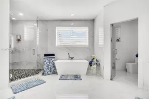 8441 NW 163rd Terrace, Miami Lakes, FL 33016 - Photo 30