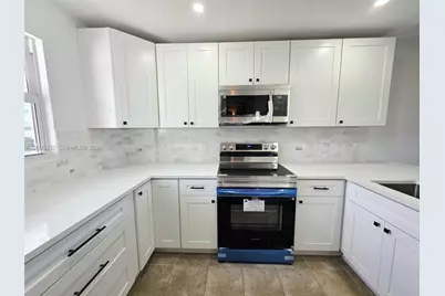 108 Royal Park Dr #2H, Oakland Park, FL 33309 - Photo 4