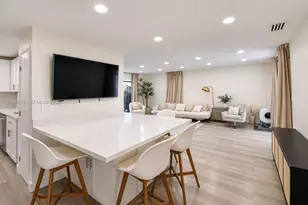 3860 SW 107th Ave, Miami, FL 33165 - Photo 10