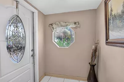 8508 Long Acre Dr, Miramar, FL 33025 - Photo 6