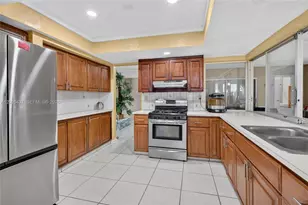 8508 Long Acre Dr, Miramar, FL 33025 - Photo 30